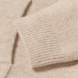 Closeup of Ribbed cuffs & hem