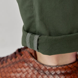 Closeup of Tapered leg