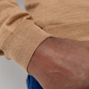 Closeup of Ribbed cuffs & hem