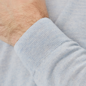 Closeup of Ribbed cuffs & hem