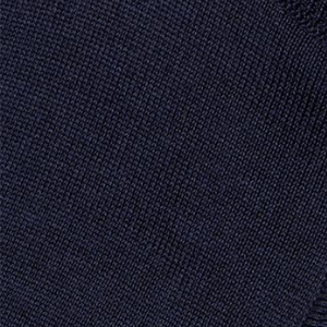 Closeup of 27 gauge knit & marled yarn