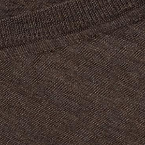 Closeup of 27 gauge knit & marled yarn