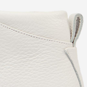 Closeup of Padded collar & heel pull tab