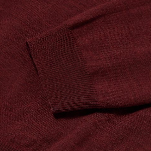 Closeup of Ribbed cuffs & hem