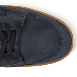 Closeup of Suede toe & heel trim