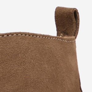Closeup of Heel pull tab