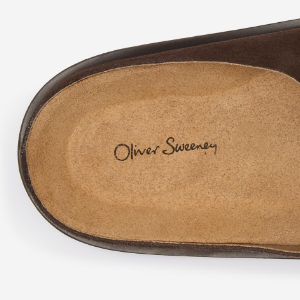 Closeup of Padded footbed