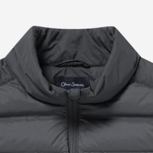 Closeup of Funnel neck