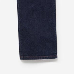 Closeup of Slim leg