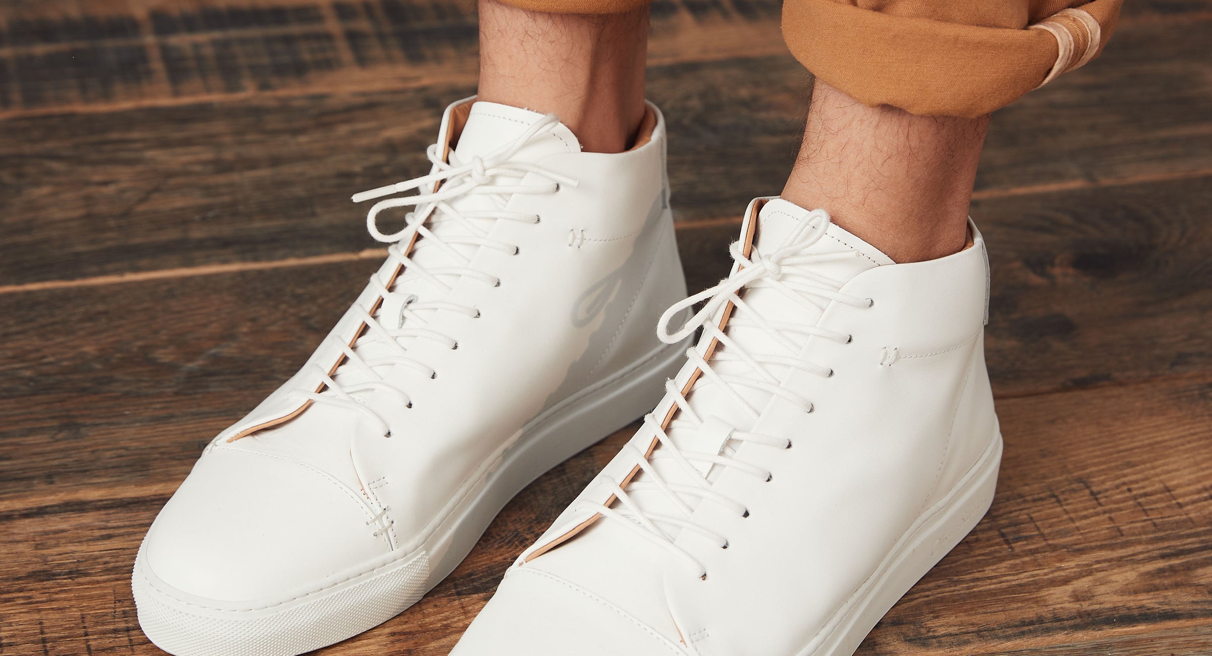 Novas White