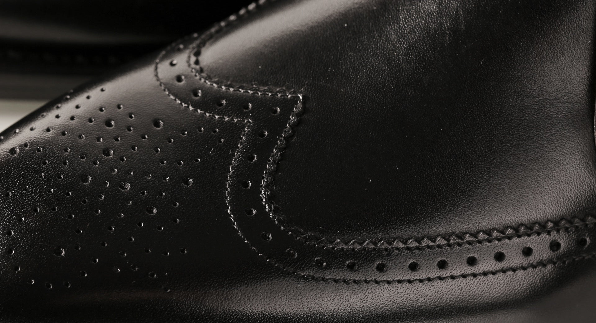 Oake Black