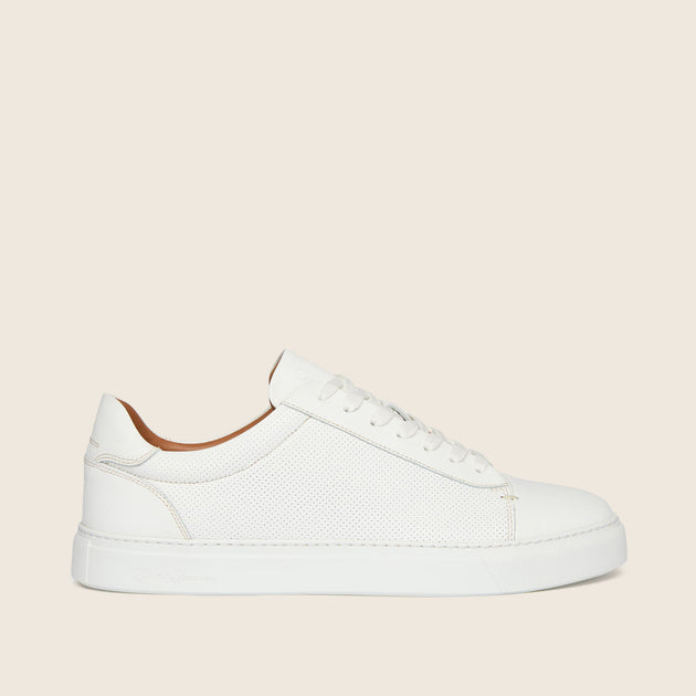 Almada White