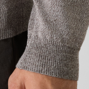 Closeup of Ribbed cuffs & hem