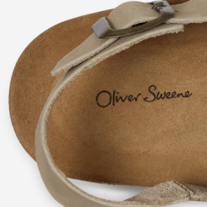 Closeup of Suede footbed