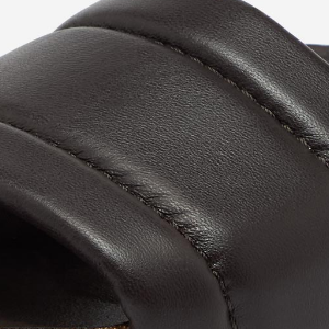 Closeup of Tubular leather upper