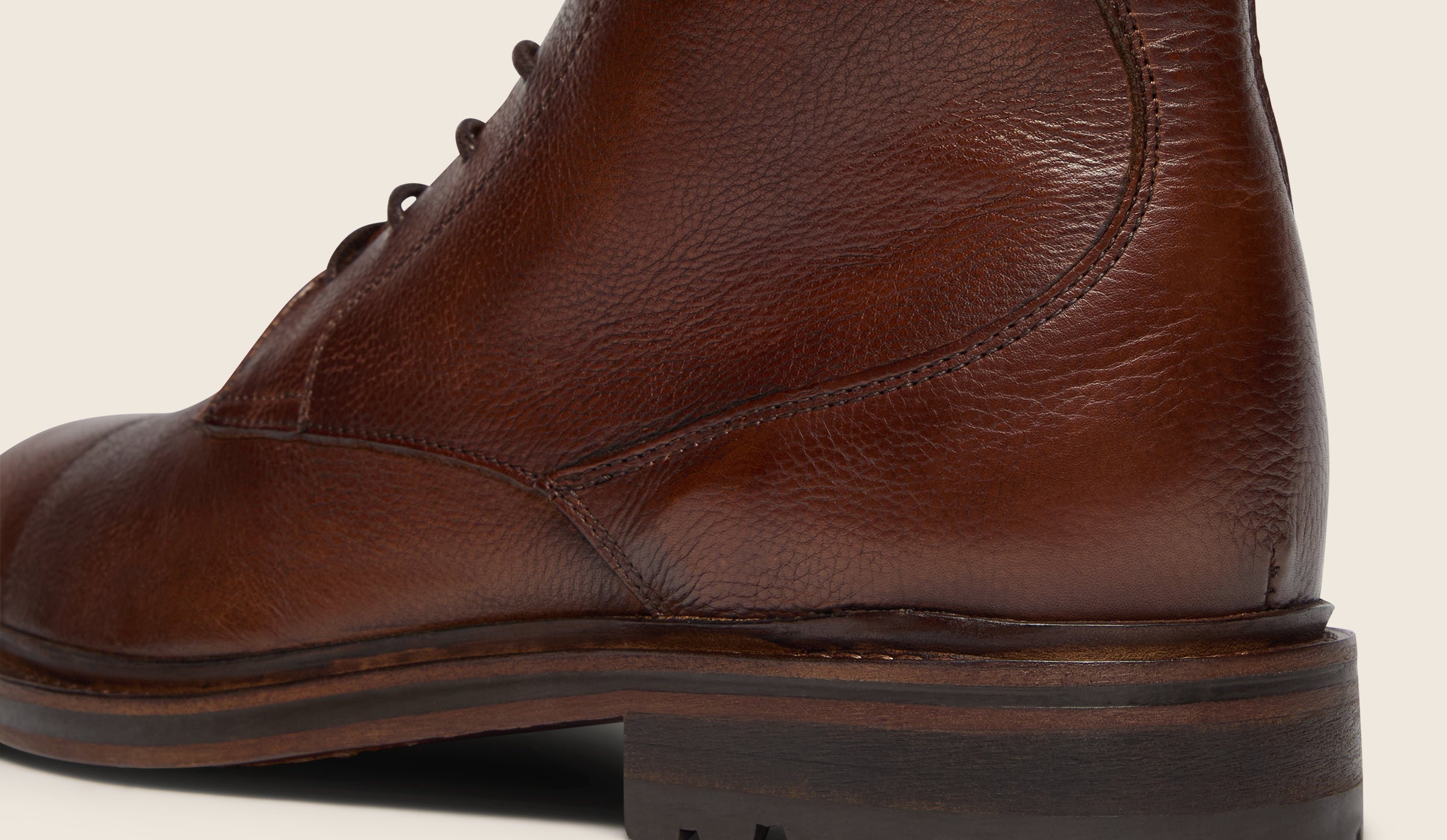 Chaves Dark Brown