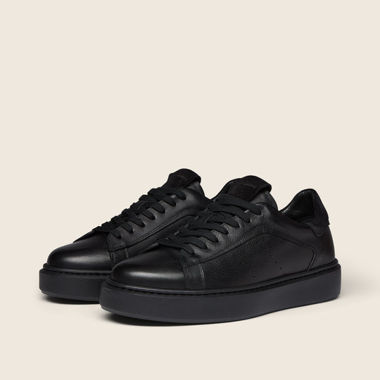 Cornillera Black