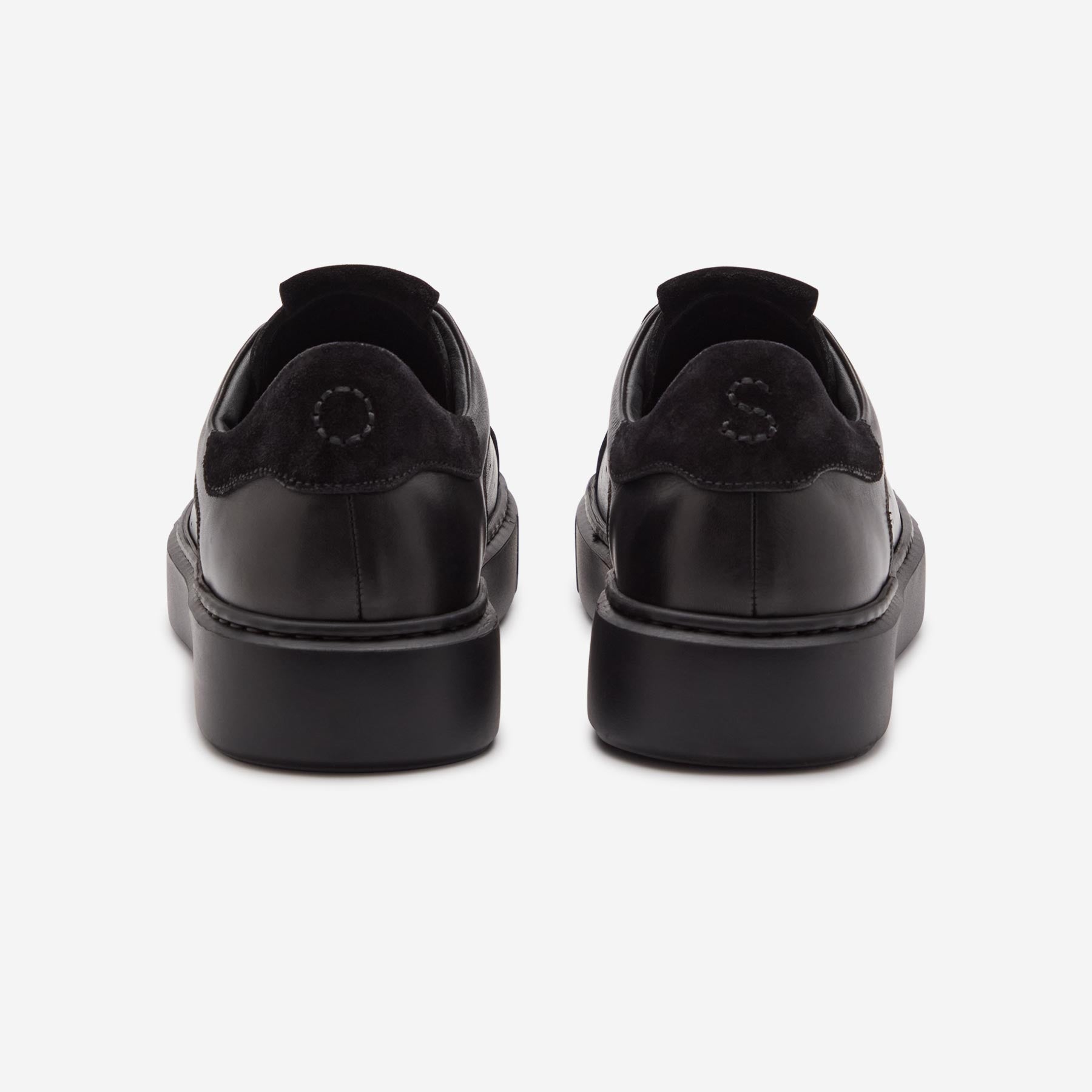 Cornillera Black