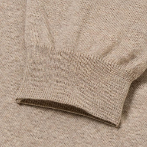 Closeup of Ribbed collar, cuffs & hem