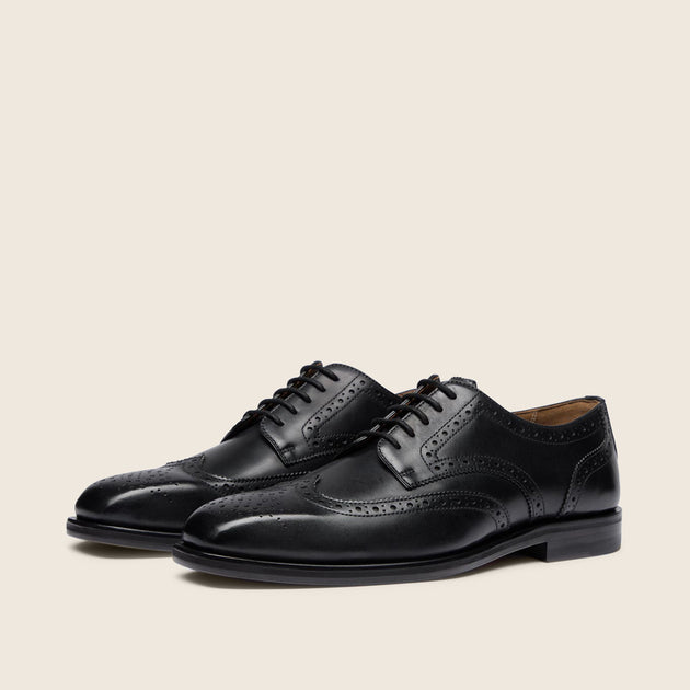 Chedworth Black