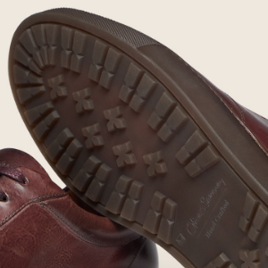 Closeup of Rubber cupsole with commando tread