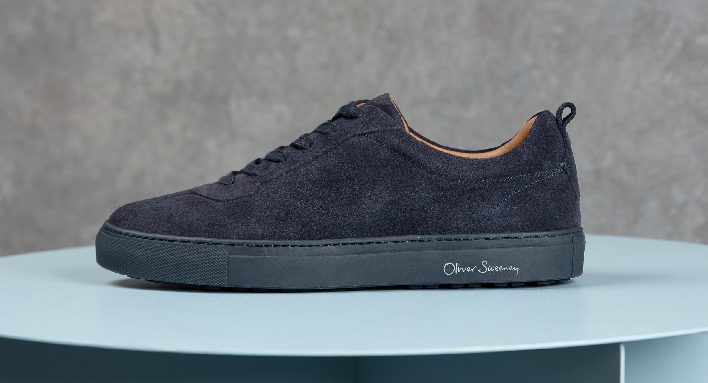 Ermida Navy Suede