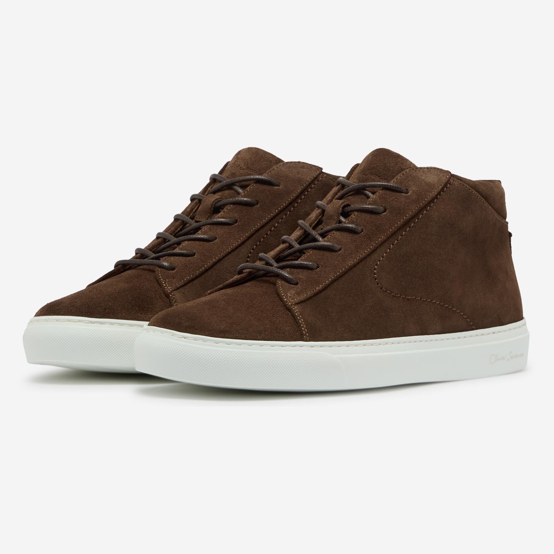 DERRICK x OS | Oxford Runner Oxblood | Oliver Sweeney