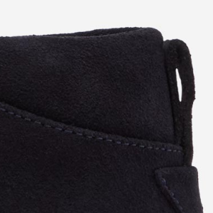 Closeup of Padded collar & heel pull tabs