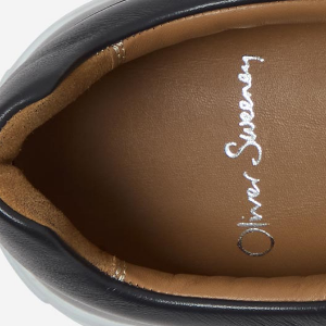 Closeup of Leather lining