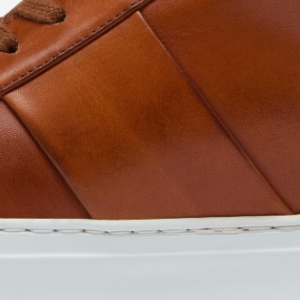 Closeup of Folded quarter seam detail