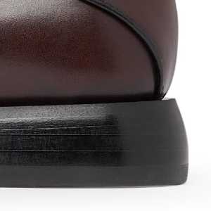 Closeup of Flared heel counter