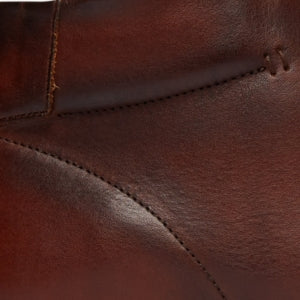 Closeup of Quarter stitch detail