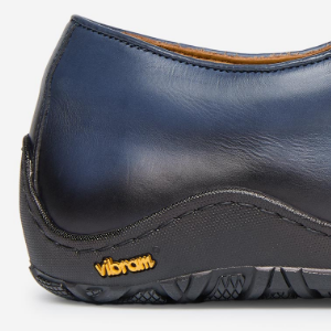 Closeup of Low-profile 'wraparound' Vibram rubber sole