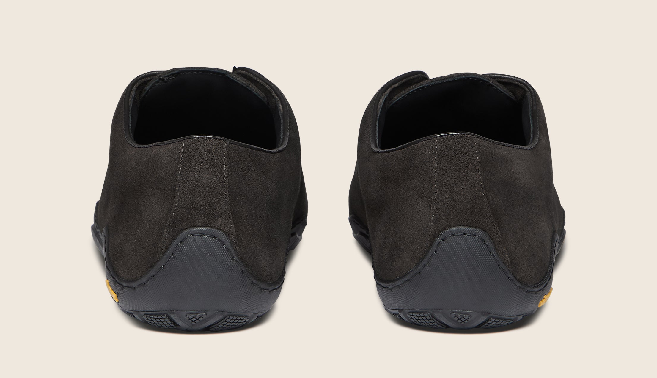 DERRICK x Oliver Sweeney Chocolate