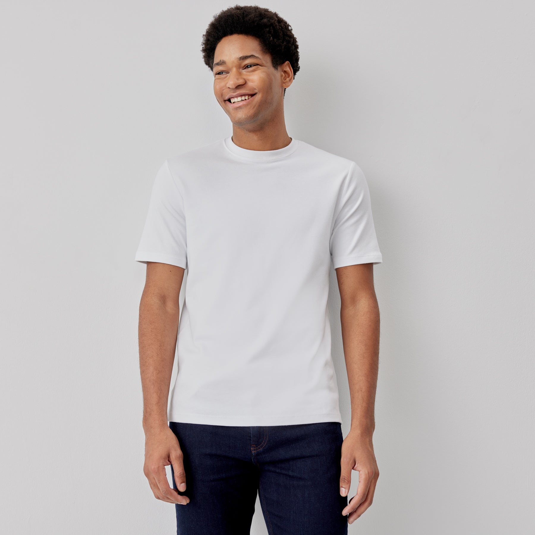 Palmela White | Men\'s Jersey Cotton T-Shirt | Oliver Sweeney