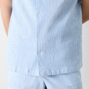 Closeup of Straight hem