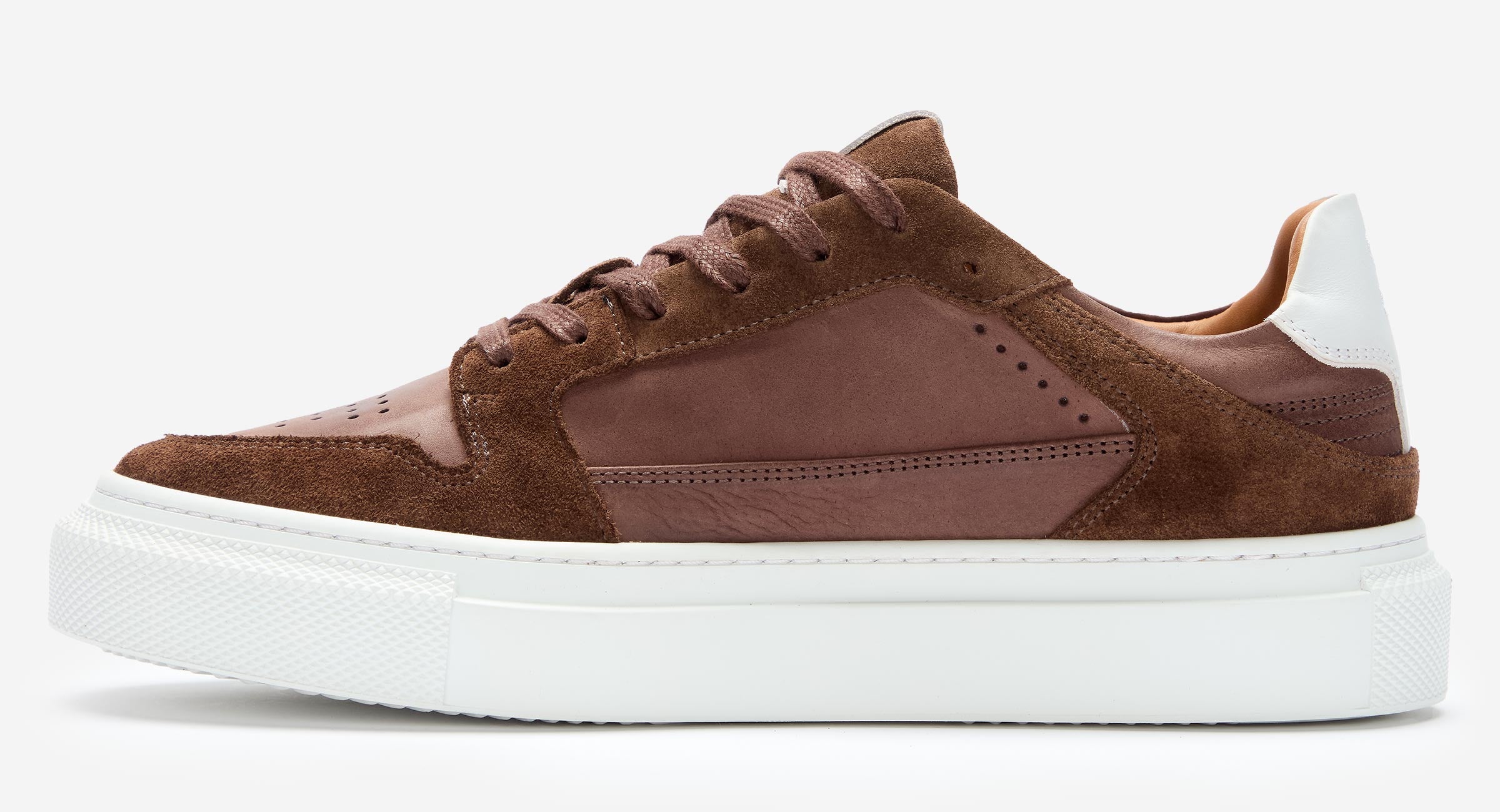Serta Brown
