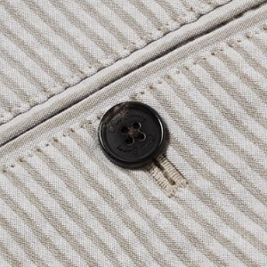 Closeup of Horn buttons