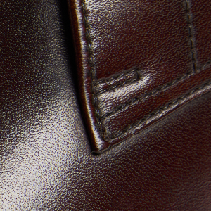 Closeup of Quarter stitch detail
