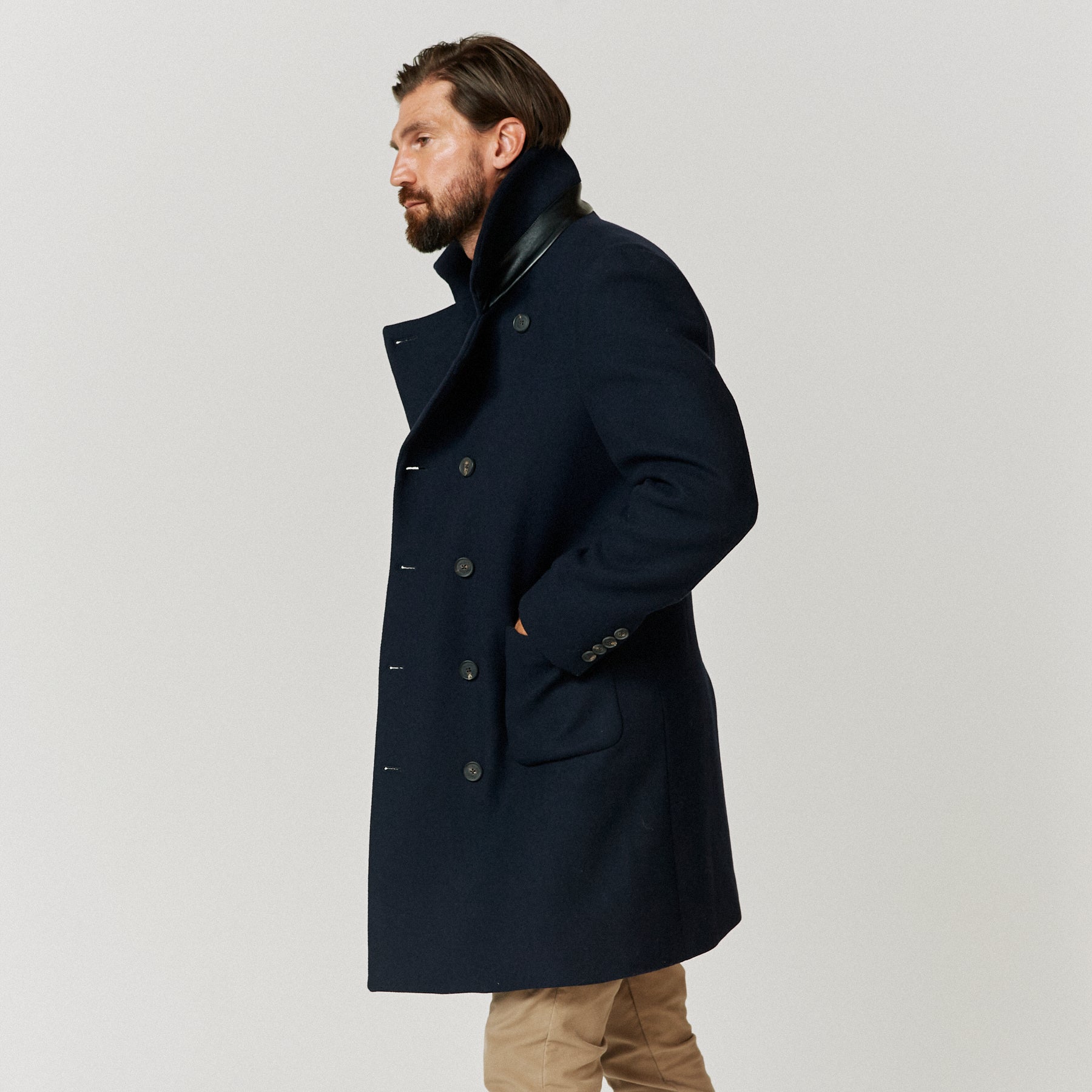Officer Coat 24AW サイズ46 Sobreda Navy Wool Overcoat | Men's Coats & Jackets | Oliver Sweeney