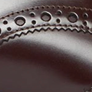 Closeup of Hi-shine leather upper