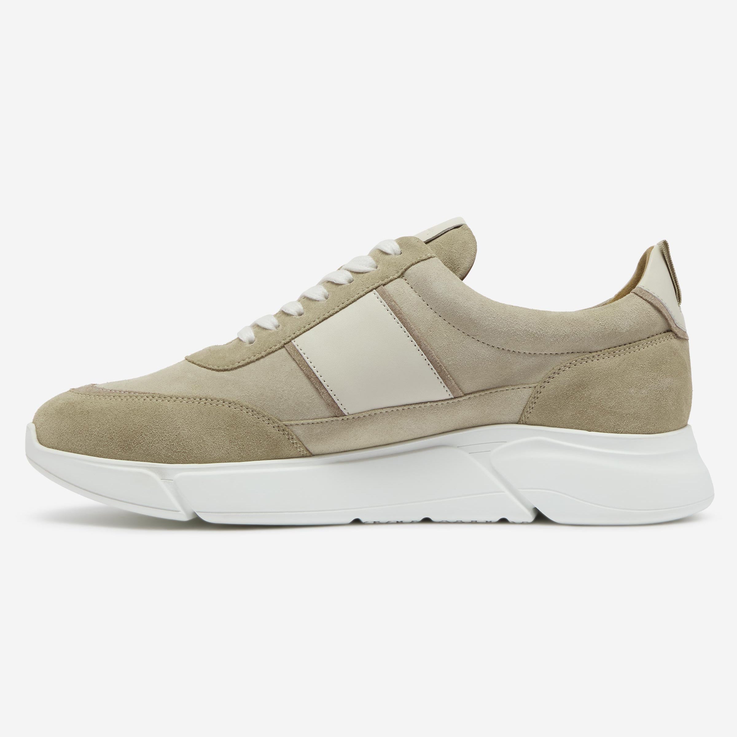 Byram Off White