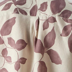 Closeup of Back box pleat