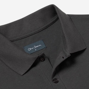 Closeup of Ribbed collar & cuffs