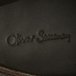 Closeup of Calf leather lining