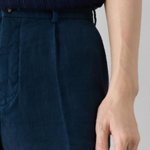 Closeup of Single front pleats