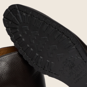 Closeup of Low profile St. Moritz cleated rubber sole