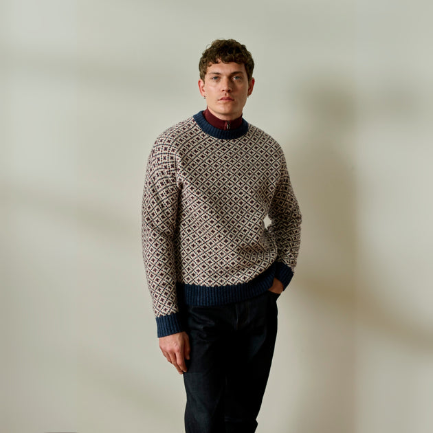 Dogort Navy/Ecru