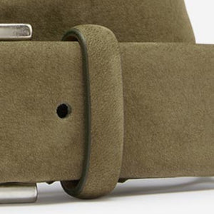 Closeup of Suede keeper